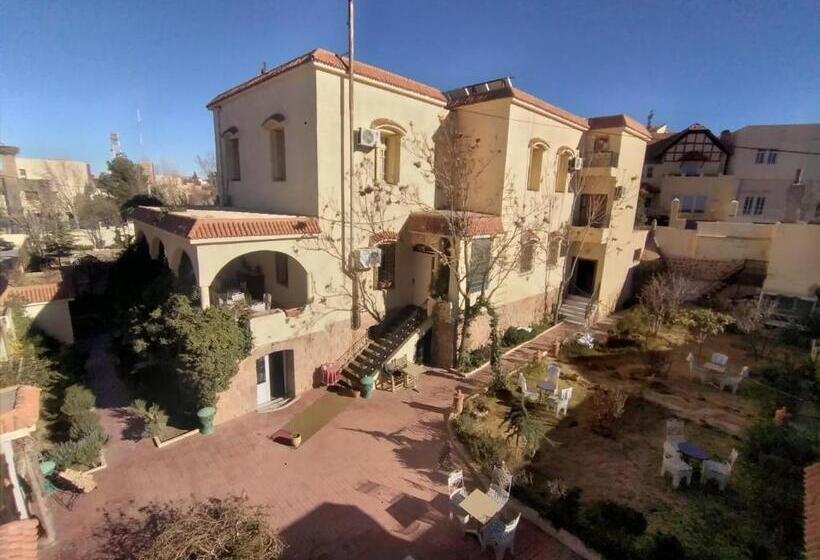 צימר Villa Pomme D'or