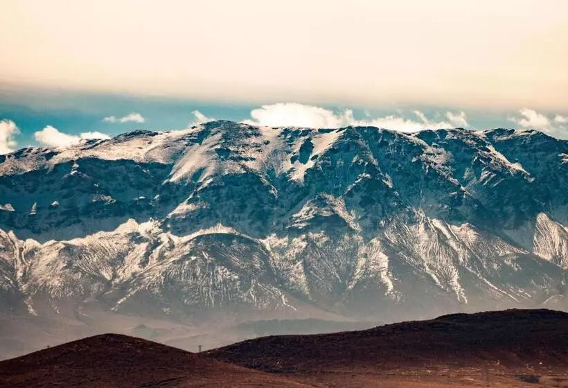 Aamiaismajoitus (B&B) Villa Pomme D'or