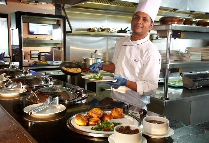 هتل Masaya By Emerald