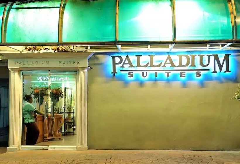 ホテル Palladium Suites