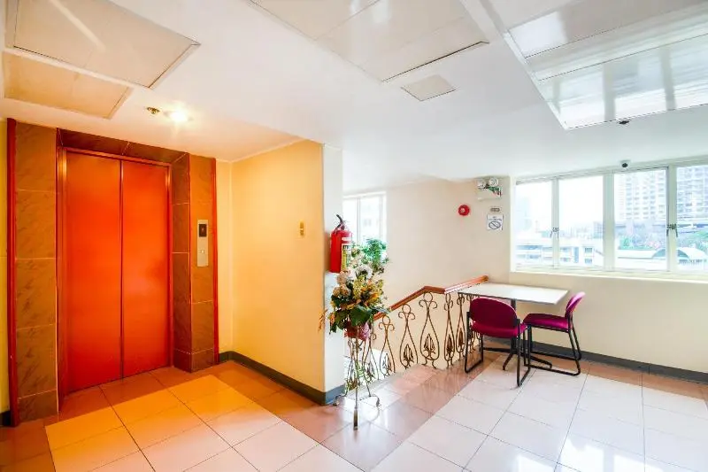 ホテル Palladium Suites