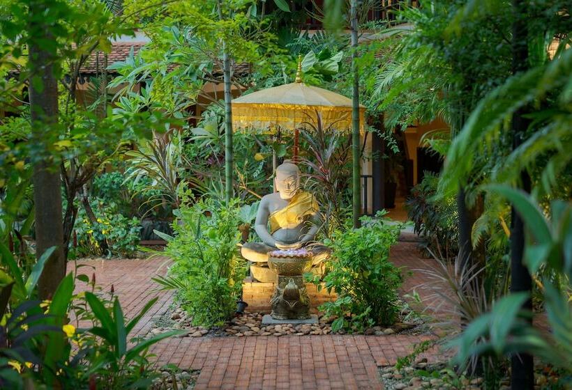 Hotel Pandora Suite D Angkor