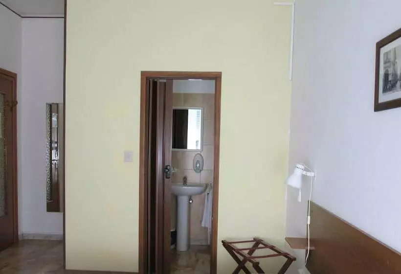 هتل Pensione Aurora