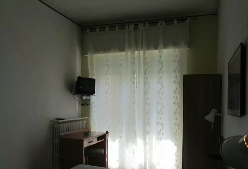 هتل Pensione Aurora