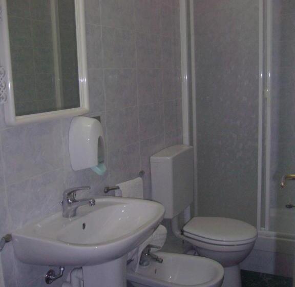 בית מלון כפרי Pensione Aurora