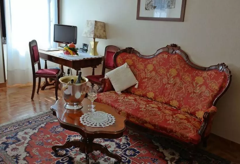Hotelli Residenza D Epoca Posta Vecia