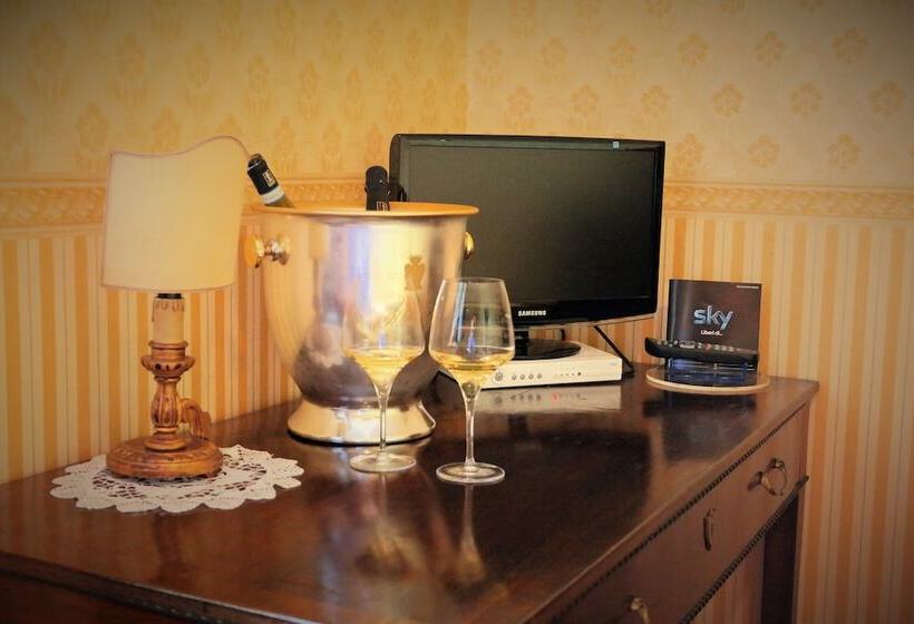 호텔 Residenza D Epoca Posta Vecia