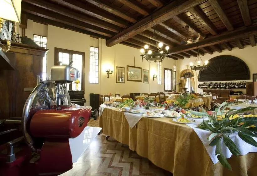 Hotelli Residenza D Epoca Posta Vecia