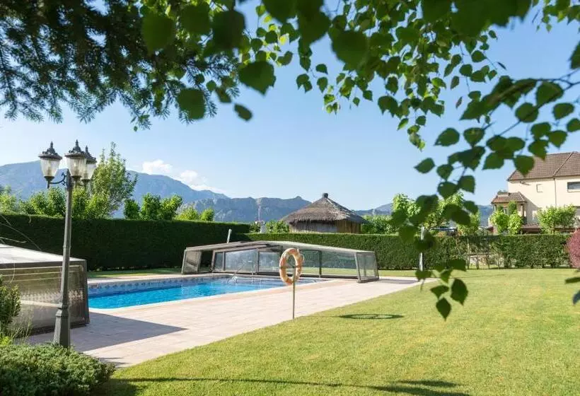 Hotel Restaurant Cal Petit