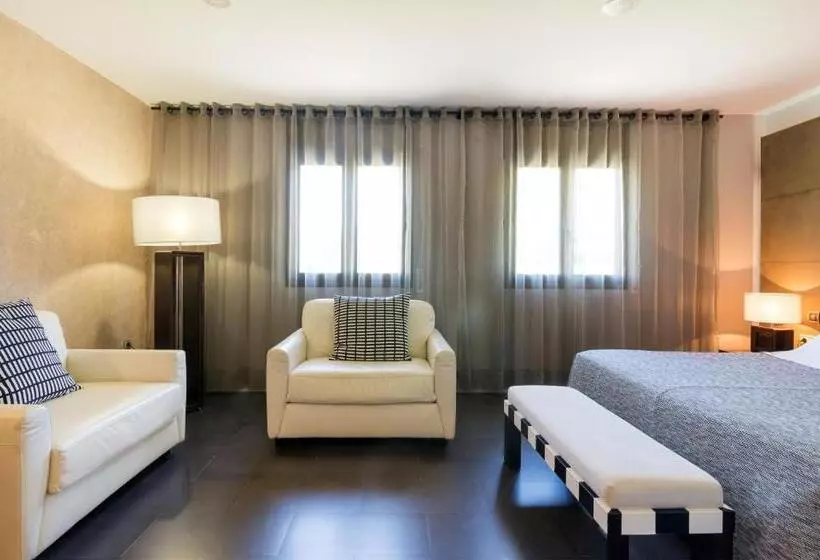 Hotel Restaurant Cal Petit