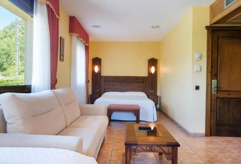 Hotel Restaurant Cal Petit