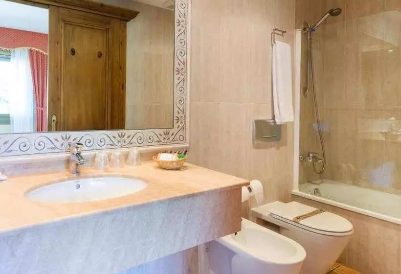 Hotel Restaurant Cal Petit