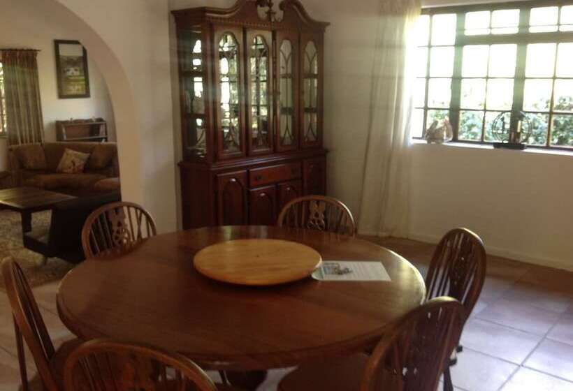 호텔 Swaynekloof Farm