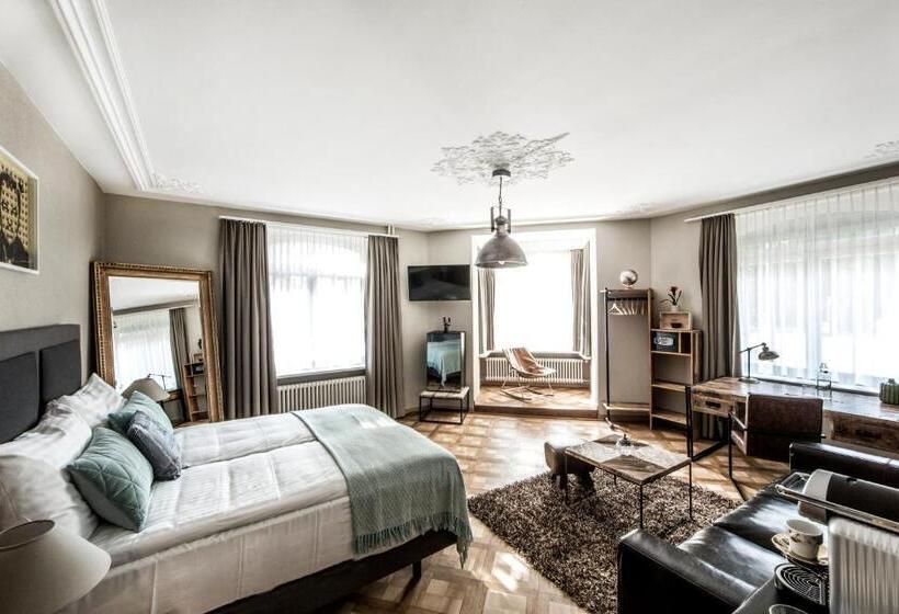 هتل The Yard Zürich