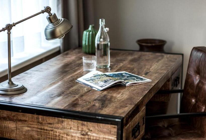 هتل The Yard Zürich