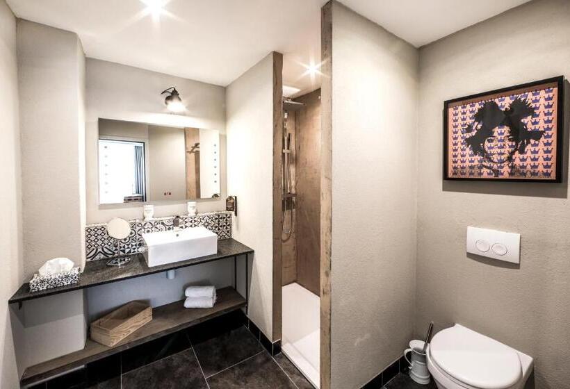 هتل The Yard Zürich