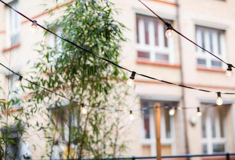 هتل The Yard Zürich