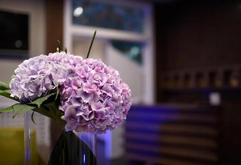 ベッドアンドブレックファースト Foglie D Acqua