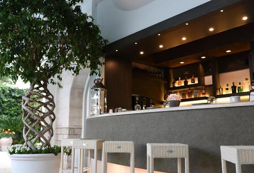 ベッドアンドブレックファースト Foglie D Acqua