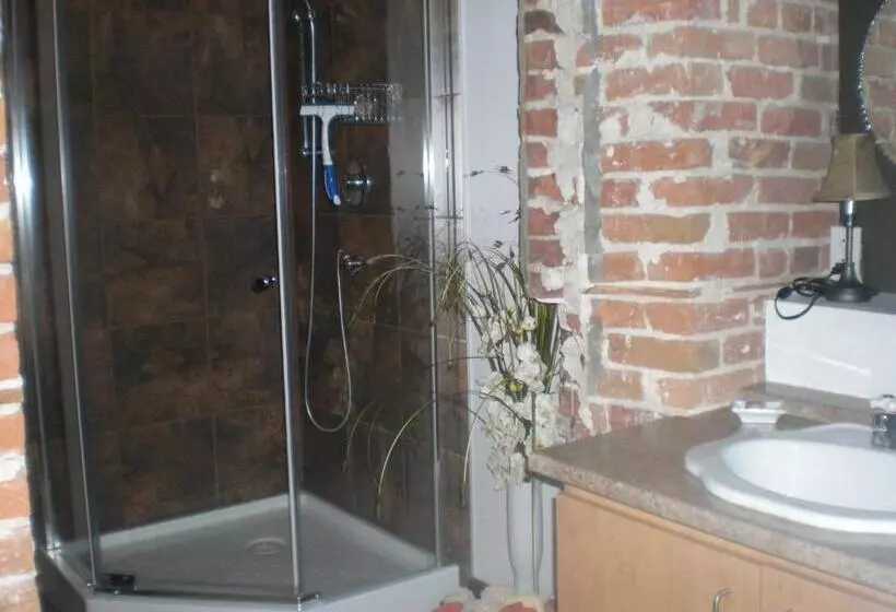 ベッドアンドブレックファースト Gite Les 2 Soeurs