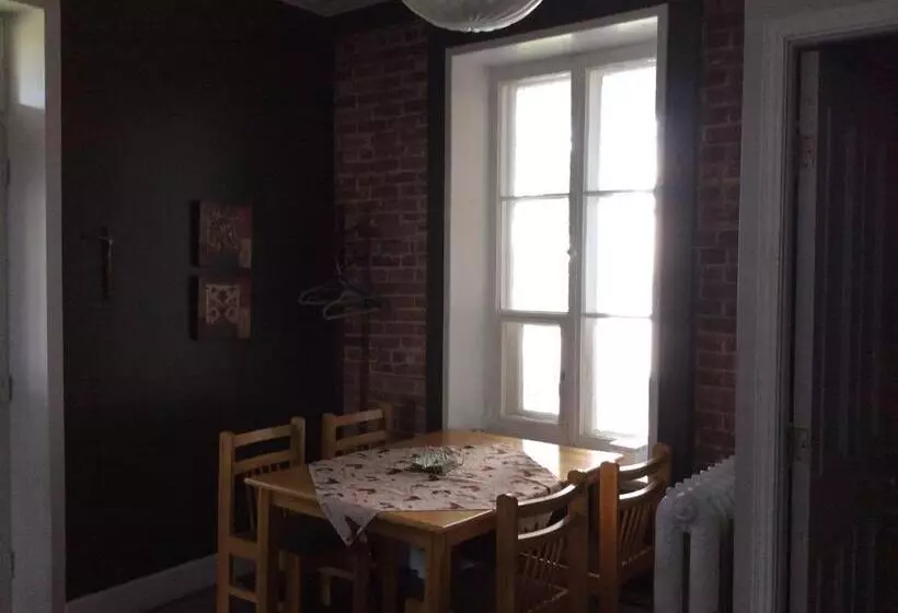 ベッドアンドブレックファースト Gite Les 2 Soeurs