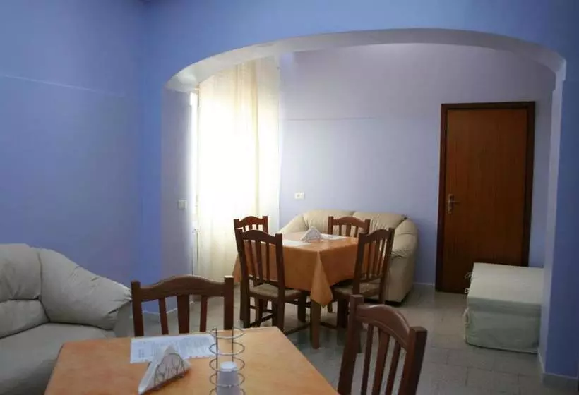 Aamiaismajoitus (B&B) La Rosa Antica