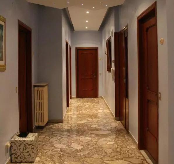 Aamiaismajoitus (B&B) La Rosa Antica