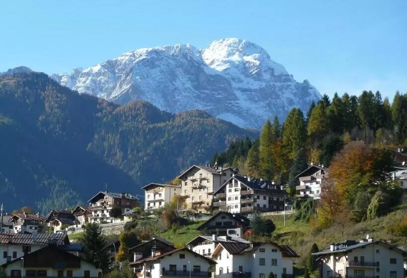 ベッドアンドブレックファースト La Sloda