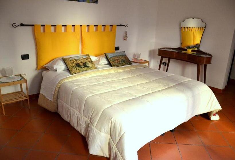 تختخواب و صبحانه L'acchiappasogni