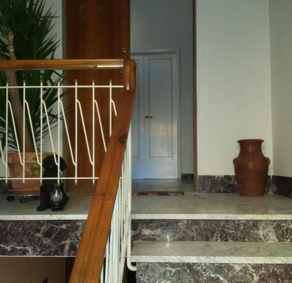 تختخواب و صبحانه L'acchiappasogni