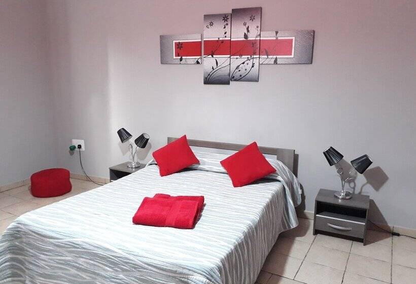 تختخواب و صبحانه Luxury Room In The South Of Malta