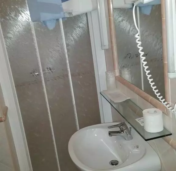 ホテル Albergo Ristorante Sciatori