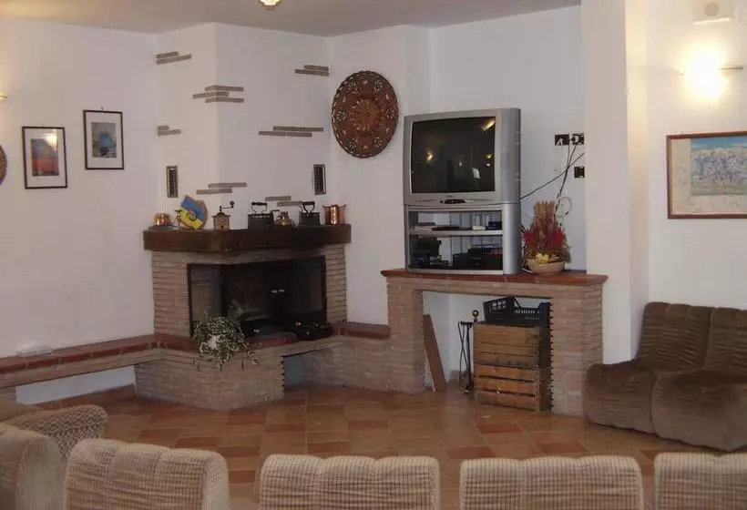 ホテル Albergo Ristorante Sciatori