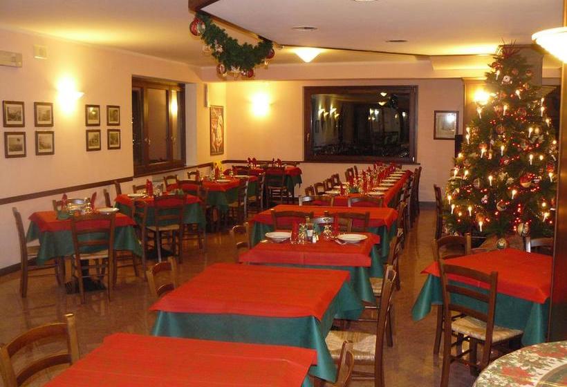 בית מלון כפרי Albergo Ristorante Sciatori
