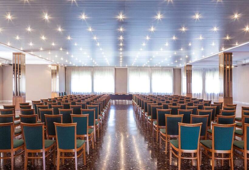 Otel Ibis Styles Trani