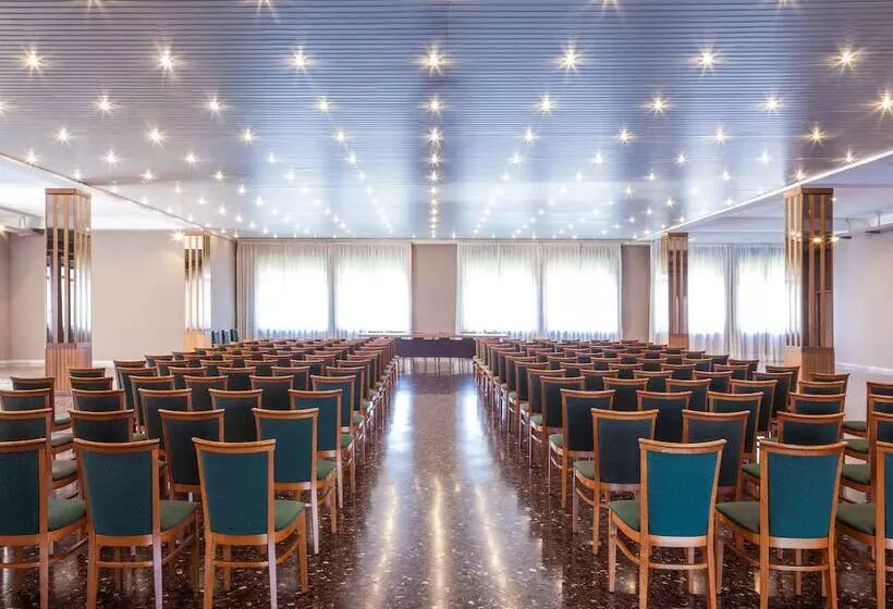 Hotelli Ibis Styles Trani