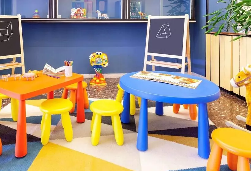 Hotelli Ibis Styles Trani