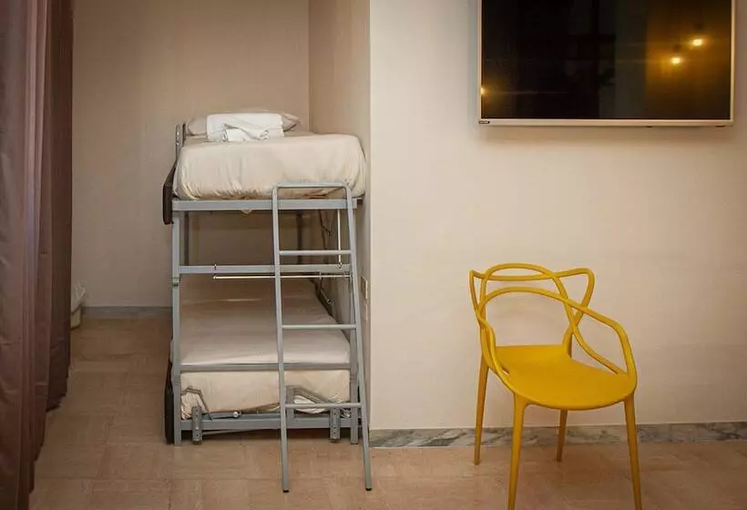 Hotelli Ibis Styles Trani