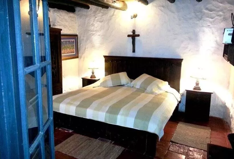 ホテル La Candelaria Real