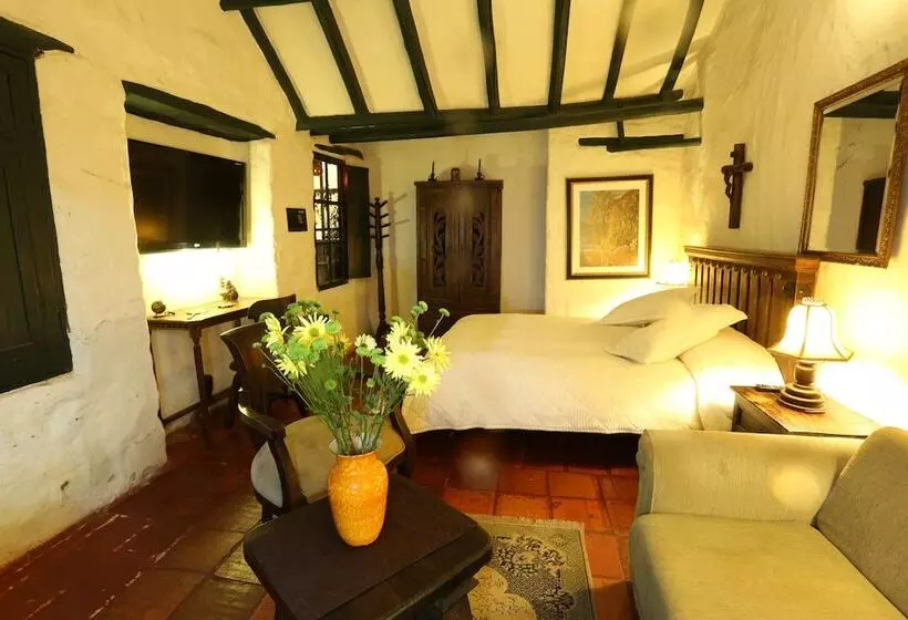 ホテル La Candelaria Real