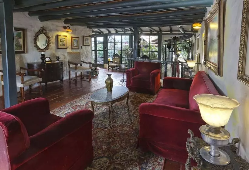 ホテル La Candelaria Real