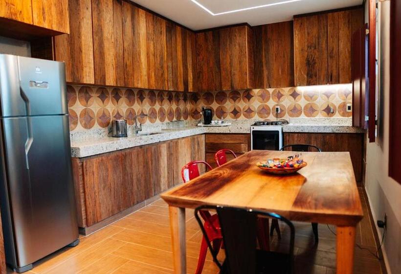 هتل Pousada Pequena Tiradentes