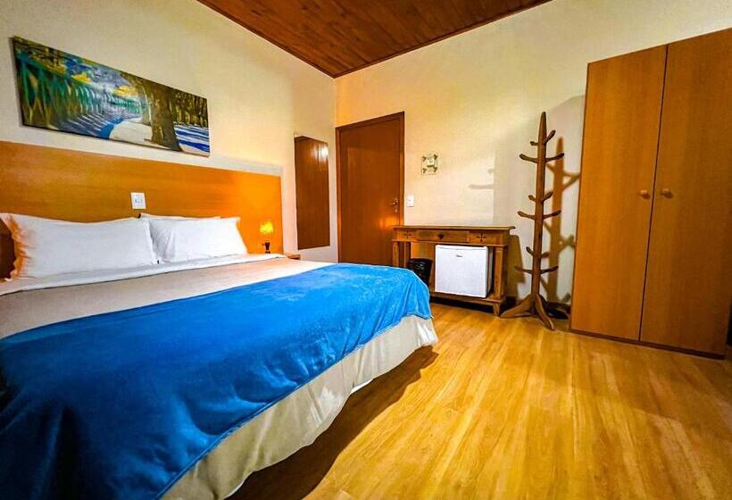 Hotel Castelo Piazzale Campos Do Jordao