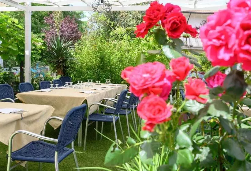 Hotelli Ristorante Albergo Gerardo Di Masi