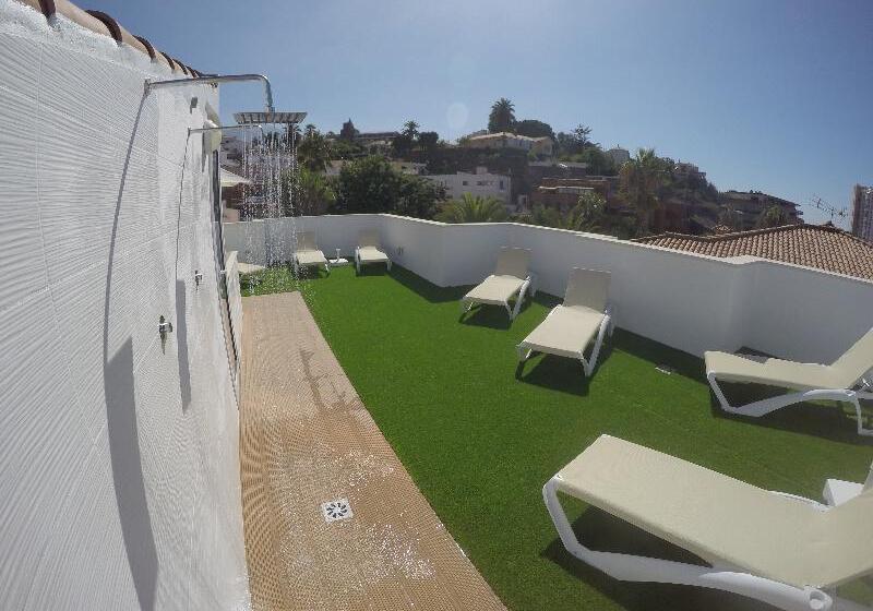 בית מלון כפרי The Blue Corner Apartments