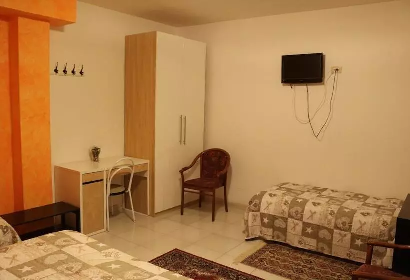 Le Sirene Bed And Breakfast