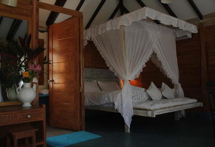 リゾートホテル Rock Bite