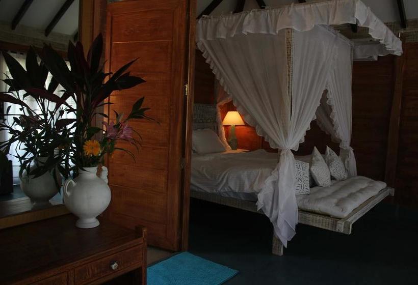 リゾートホテル Rock Bite