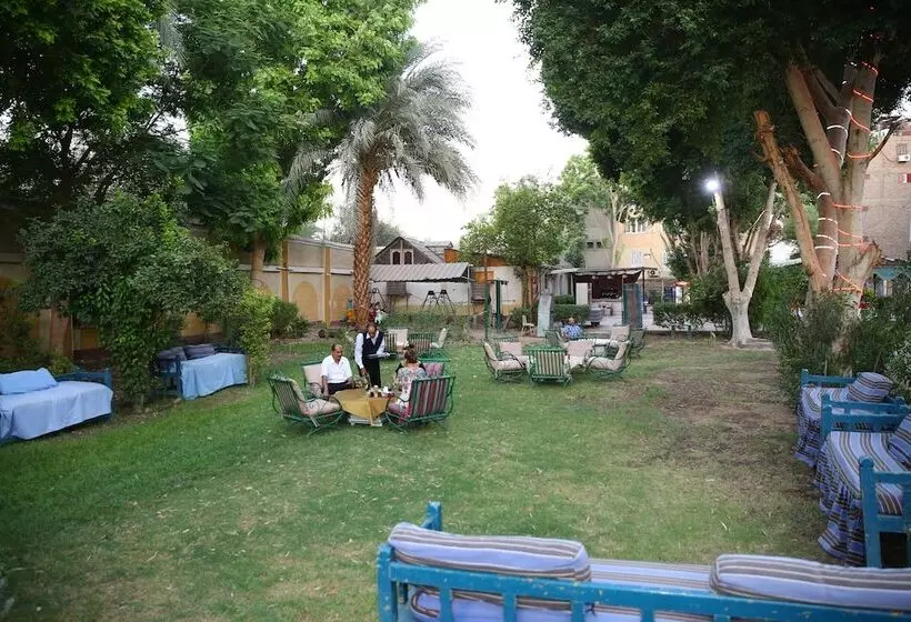 Rezeiky Hotel & Camp