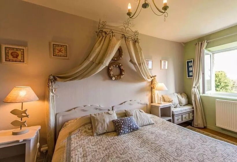 تختخواب و صبحانه Chambres D Hotes Saint Malo La Barbinais Bed&breaksfast